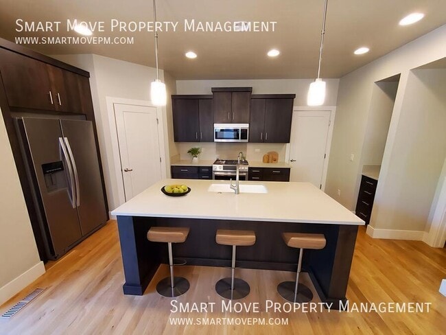 Photo - 3905 Woodcraft-