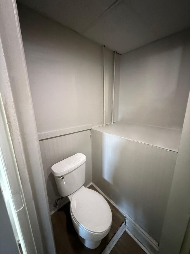 Photo - 164 Main St Apartamentos Unidad #1R