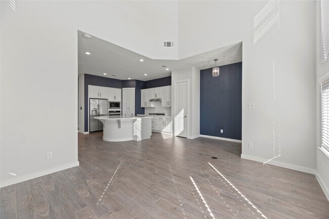 Photo - 16647 Bristol Steel Ln