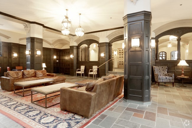 Photo - Farcroft Park