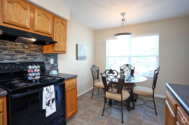 Photo - College Square at Harbour View Townhomes