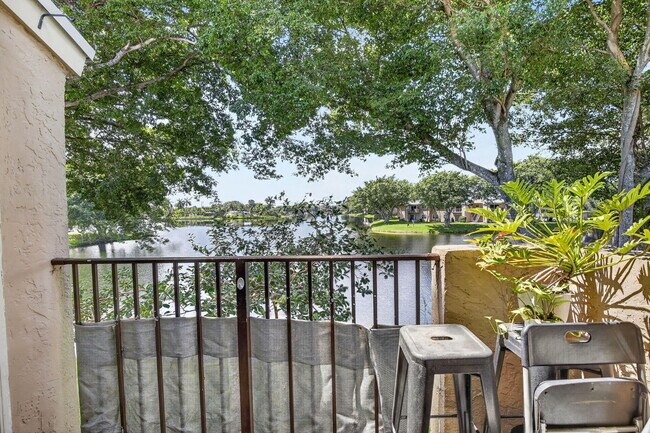 Photo - 2361 NW 96th Terrace Unidad 18K