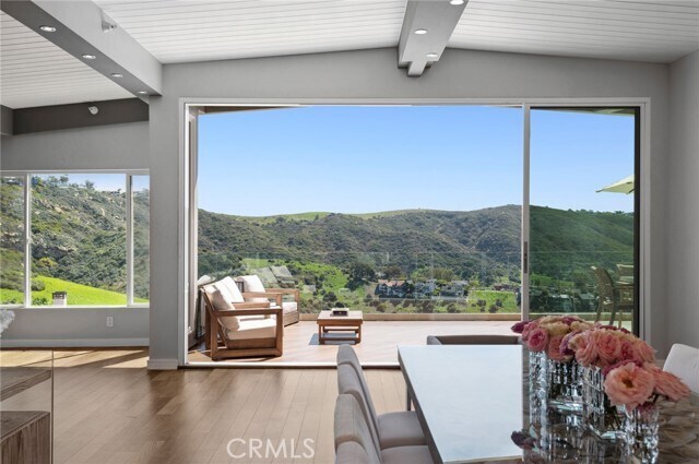 Photo - 2085 Temple Hills Dr Casa