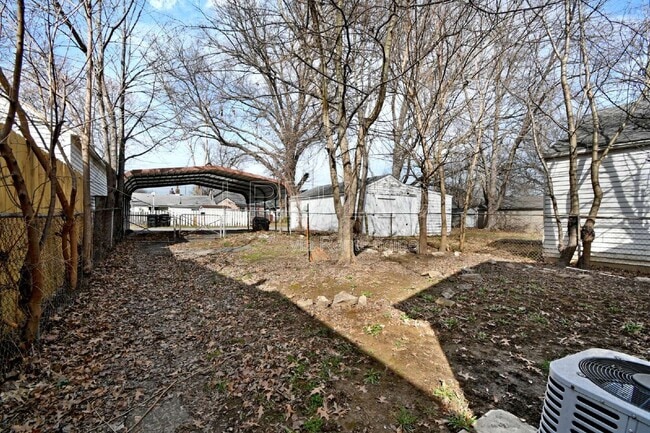 Photo - 929 Camden Ave
