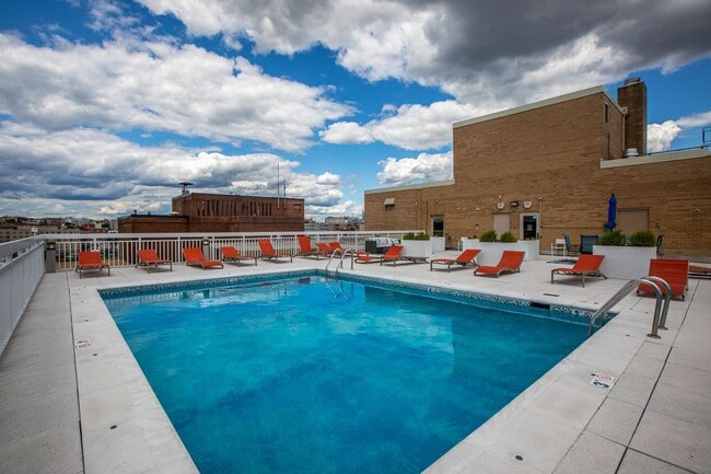 Photo - Beautiful 2 BR/1 BA Condo in Dupont Circle!