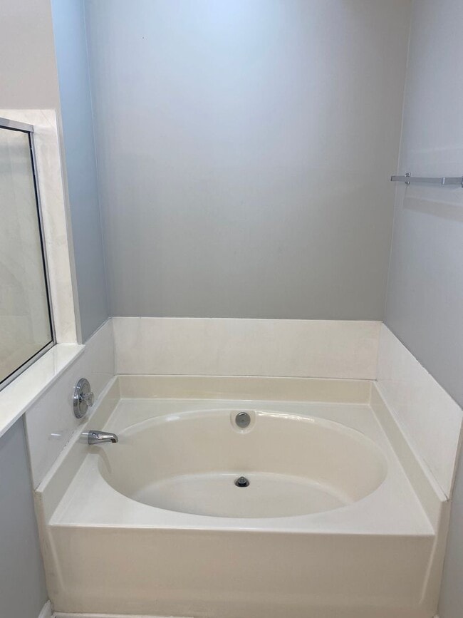 Photo - You can't miss this DEAL!