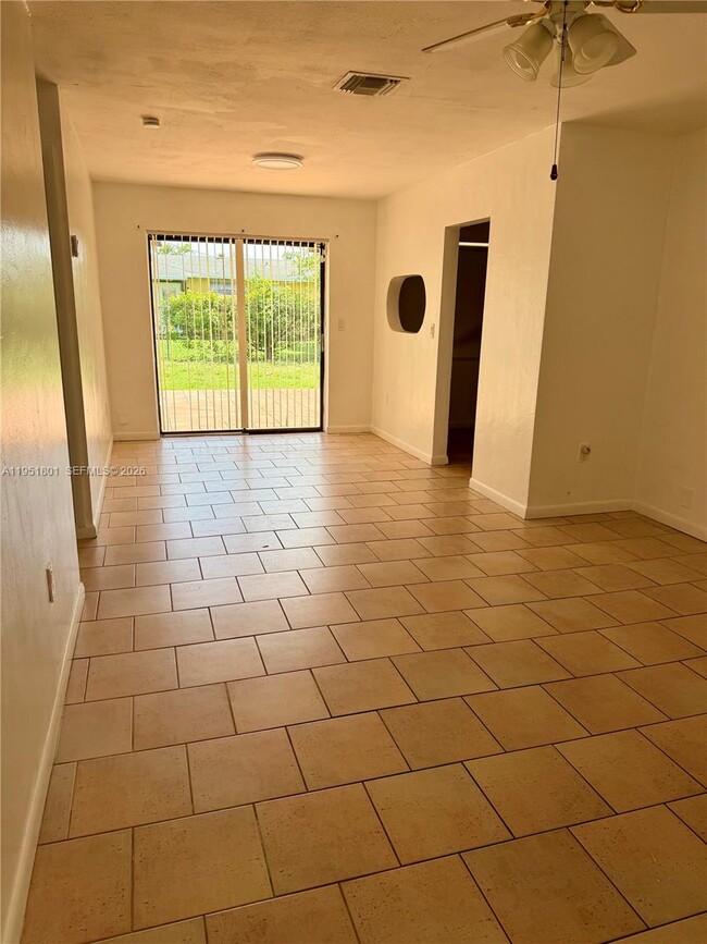 Photo - 9810 SW 165th Terrace