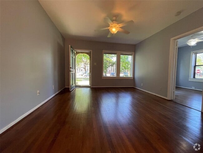 Building Photo - 1805 Sul Ross St Rental
