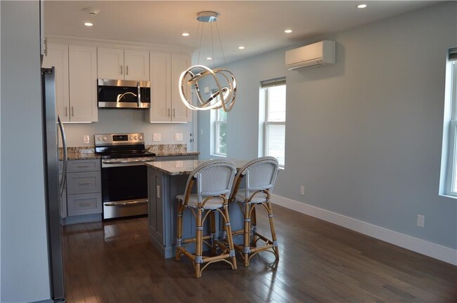 581 Central Ave Unit 3F