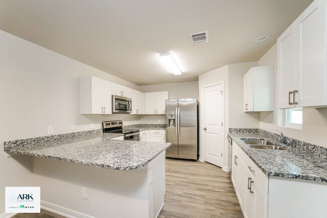 15668 Del Norte Dr