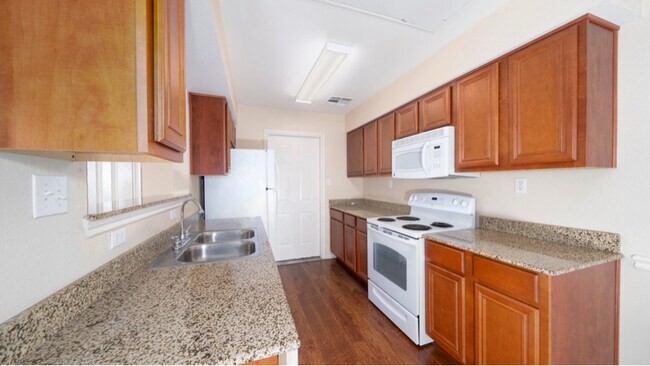 Photo - 27950-SH-125 OK-125