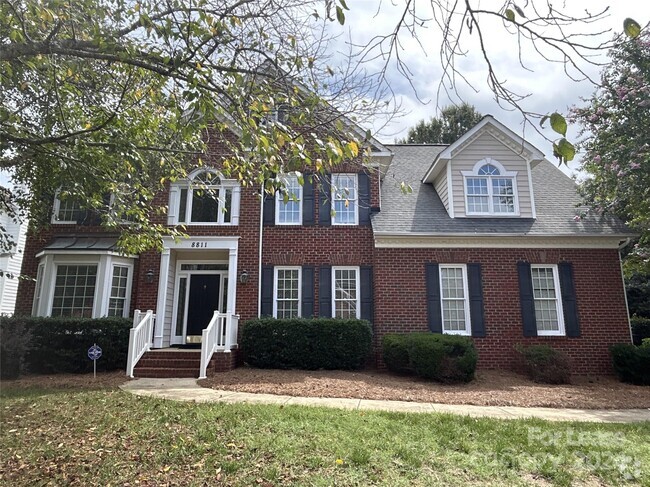 Building Photo - 8811 Briarstone Ln Rental