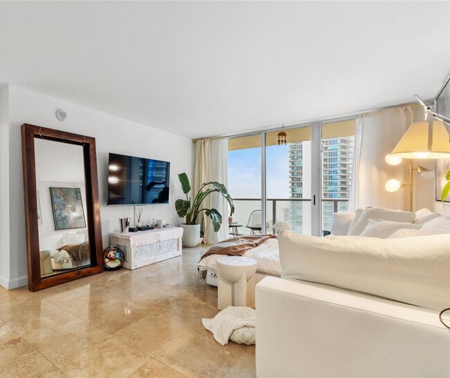 Photo - 1155 Brickell Bay Dr Condo Unit 1903