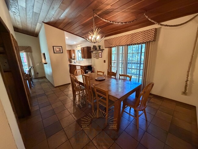 Photo - Bedroom Home in Incline with Garage - Dog Friendly