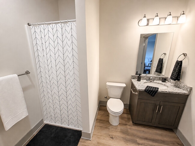 2nd Bathroom