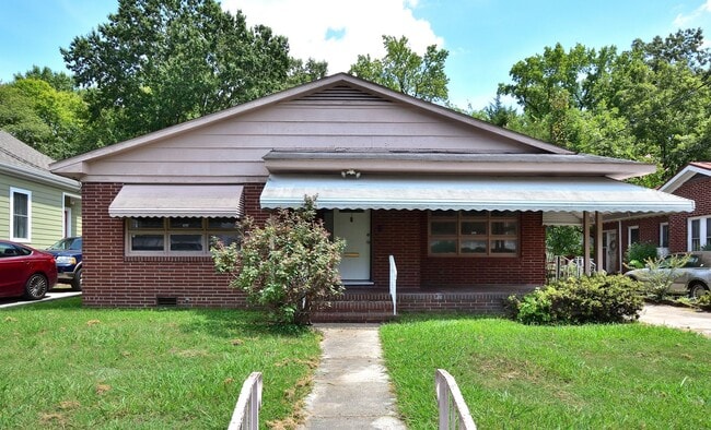 Building Photo - 329 Myrtle Ave