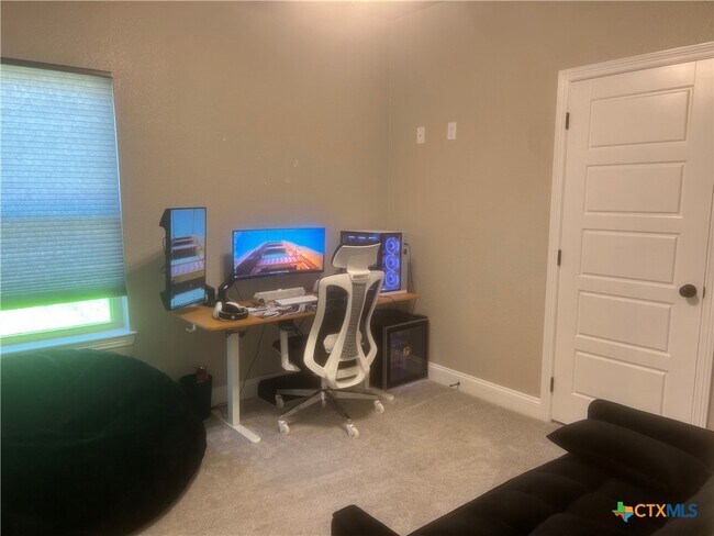 Photo - 1224 Brody Wy