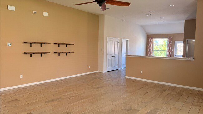 Photo - 6723 Barrington Crk Trce