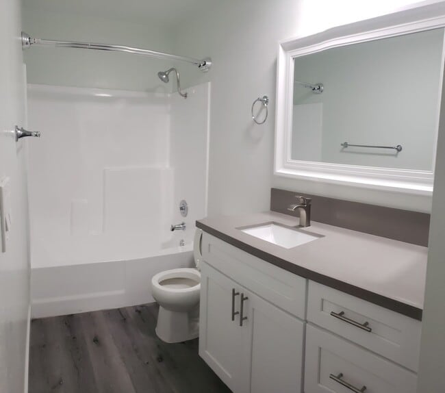 Photo - Keswick Manor