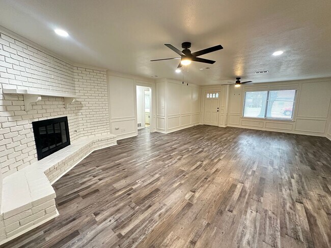 Photo - Cute home in Plano 4 bedrooms 3 baths