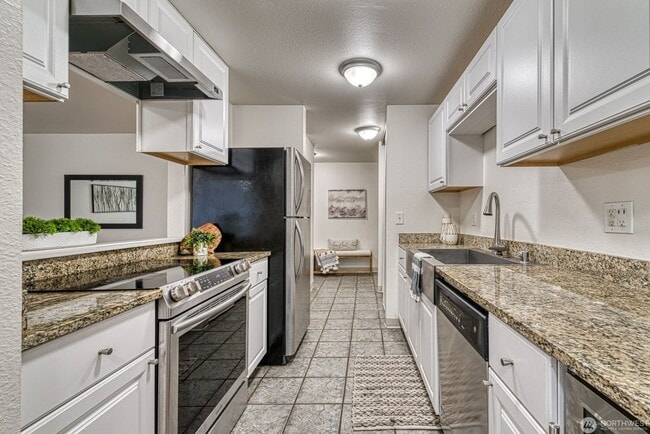 Photo - Union Bay Condo 2 bed/1 bath Unit 12