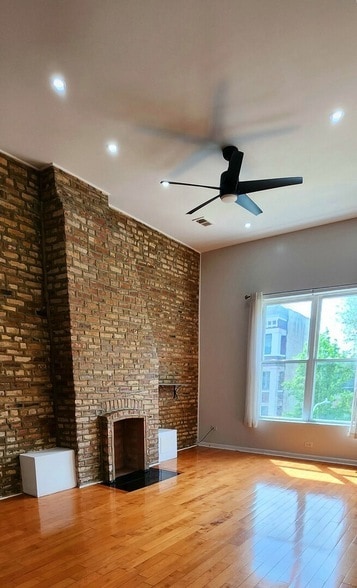 Photo - 4609 S Vincennes Ave