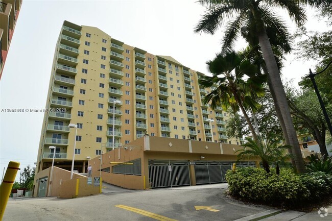 Building Photo - 3500 Coral Way Unit 1112 Rental