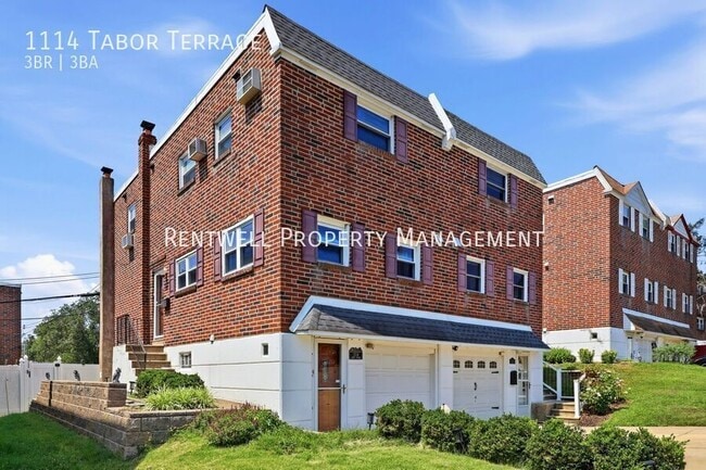 Building Photo - 1114 Tabor Terrace