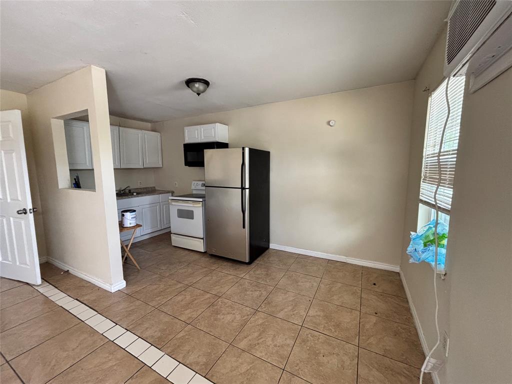Photo - 1208 Bundrant Dr Unit A