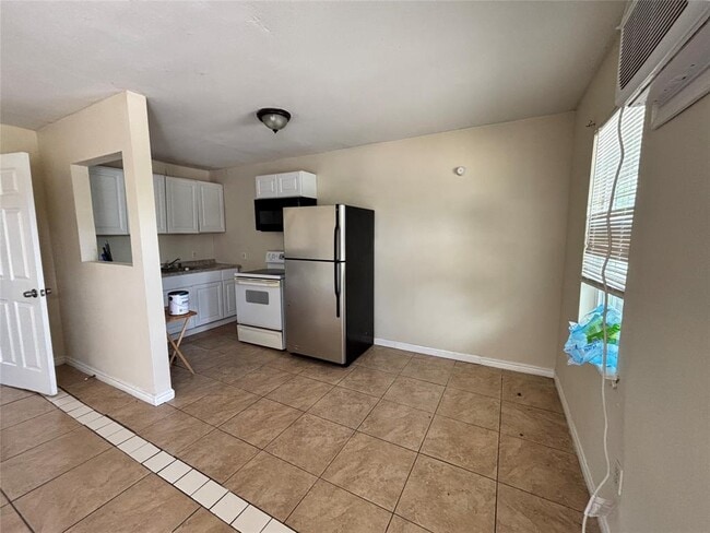 1208 Bundrant Dr