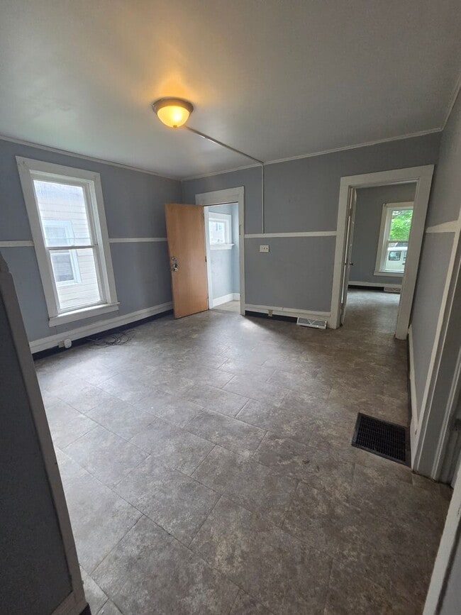 Photo - 550 E 5th St Unit 550 E 5th St #1