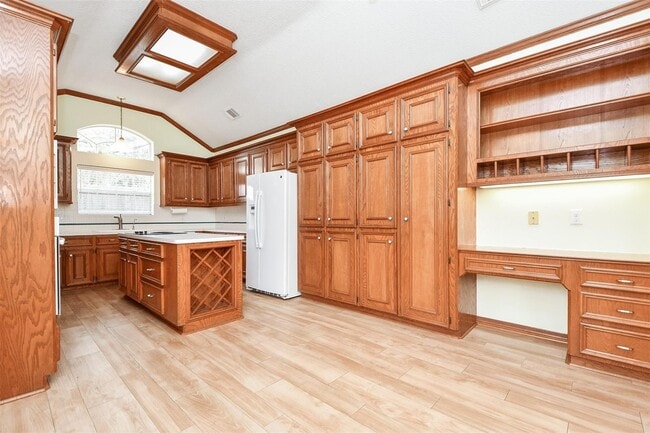 Photo - 1511 Beaconshire