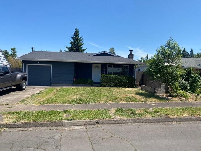 Great Single level home close to all your ... - Great Single level home close to all your ...