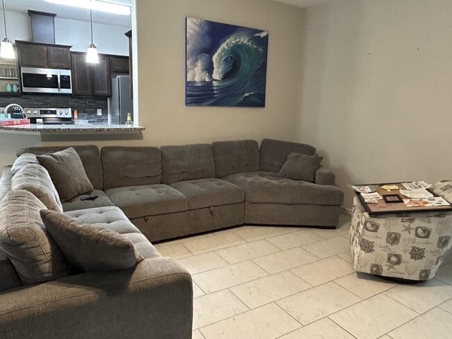 Photo - 1989 Admiral Ln