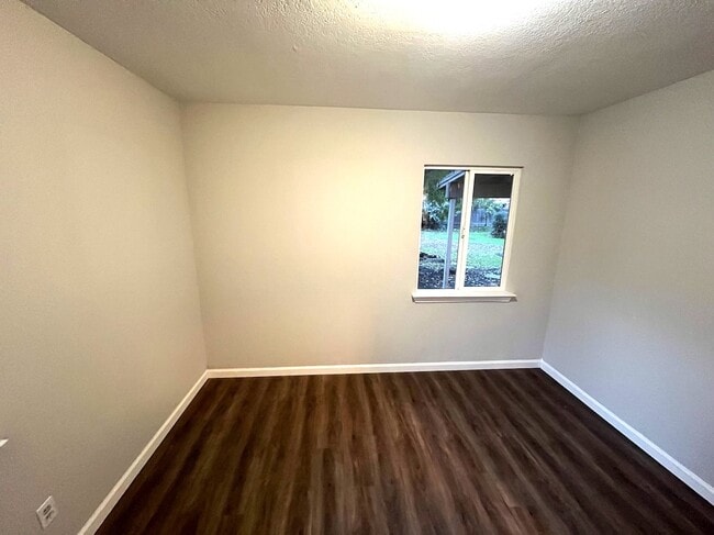 Photo - 3033 W Sonoma Ave