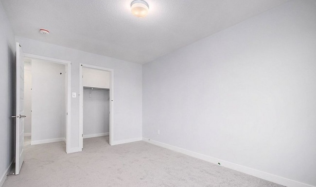 Photo - 225 David Lewis Pvt