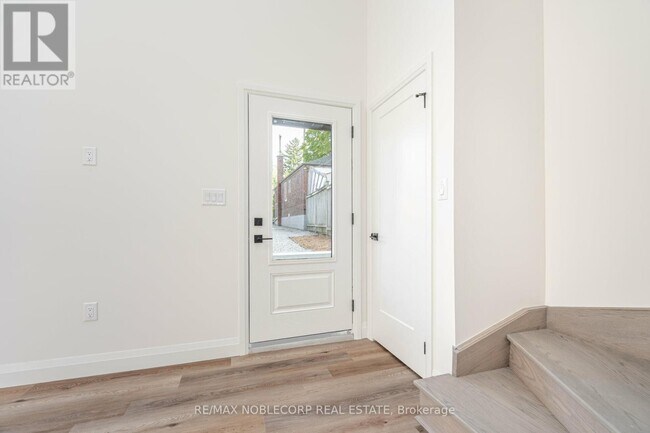 Photo - 40 Montcalm Ave