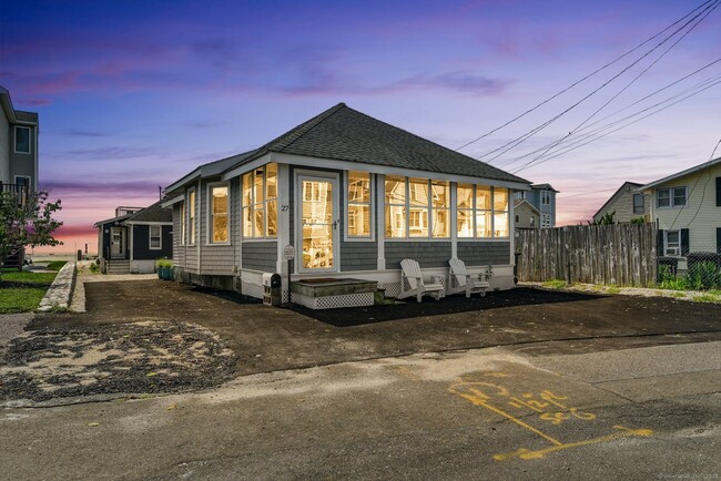 Building Photo - 27 Milford Point Rd Rental