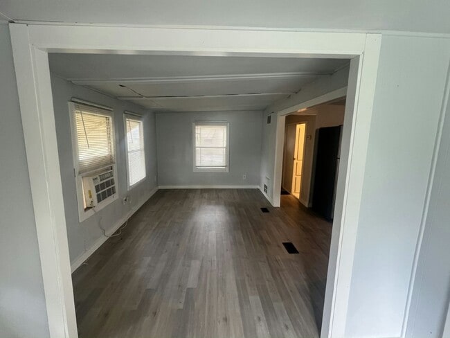 Photo - 2208 Chicago Cubs St