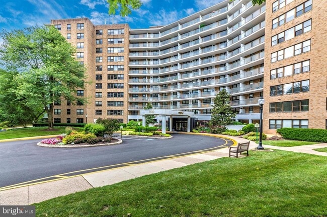 Building Photo - 1600 Hagys Ford Rd Unit 6U