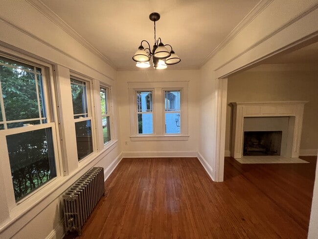 Photo - 519 School St