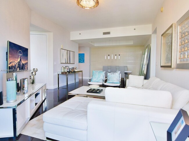Photo - 15901 Collins Ave Unit 805