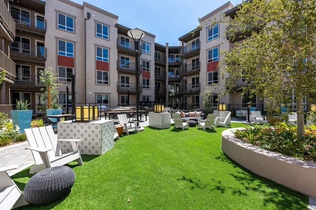 Marlowe Sand Canyon