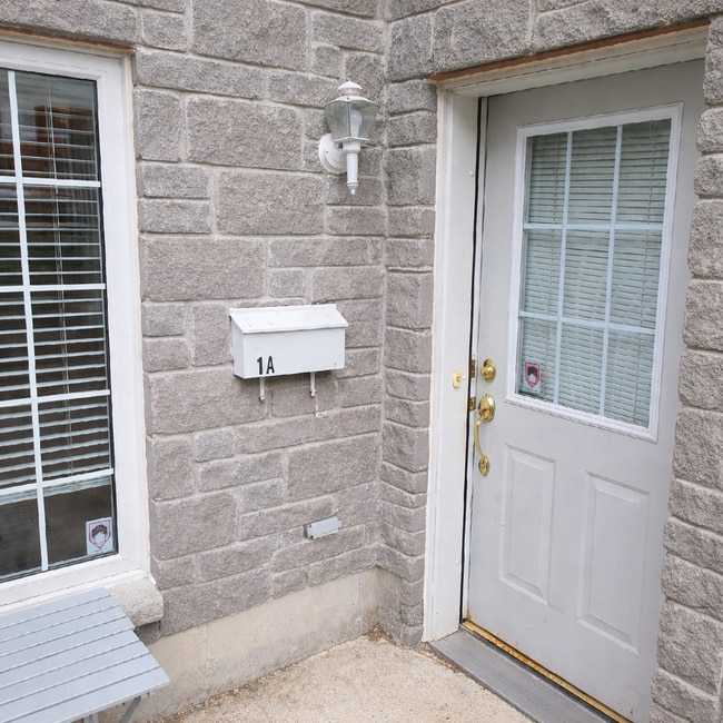 Photo - 1B-374 John Unité 1B