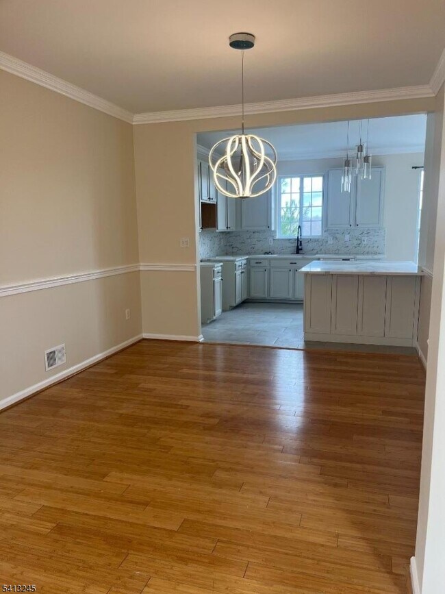 Photo - 223 Winding Hill Dr