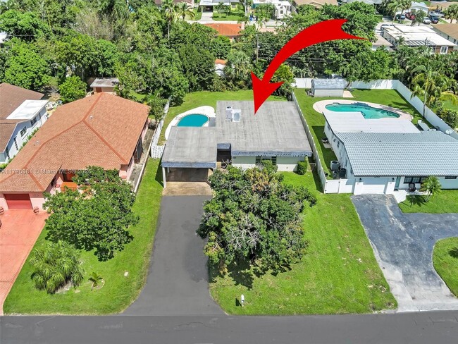 Photo - 1281 SW 32nd St Casa