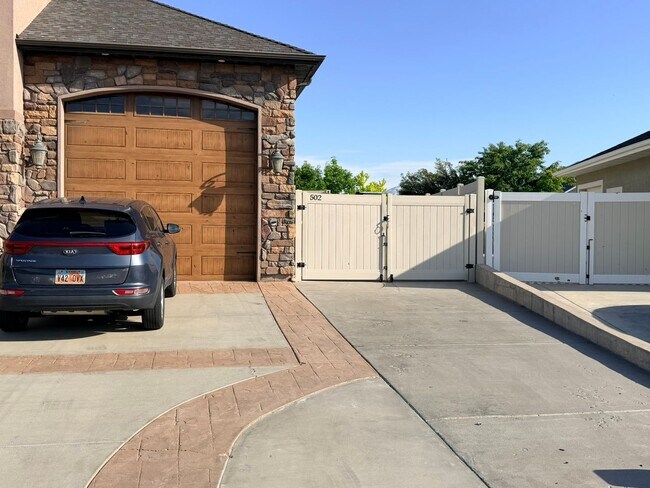 Photo - Great 2-Bed Basement Apartment