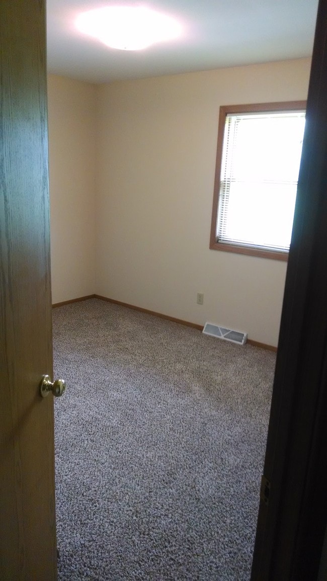 Photo - 5750 Jefferson Rd