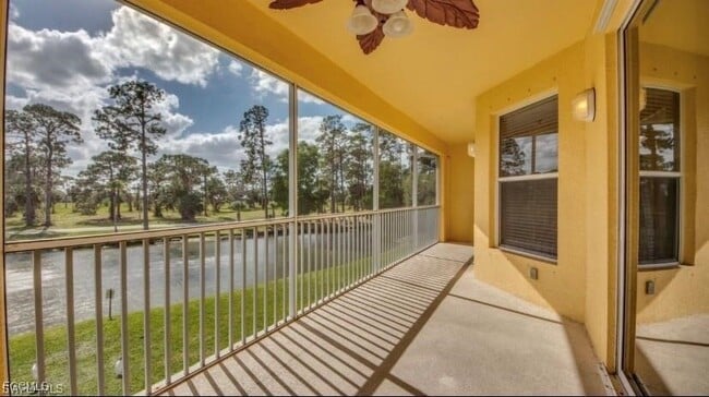 Photo - 15250 Riverbend Blvd Unidad 204