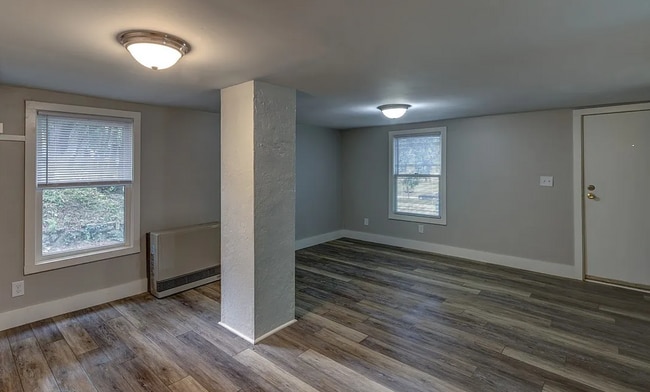 Photo - 183 Hillside Dr